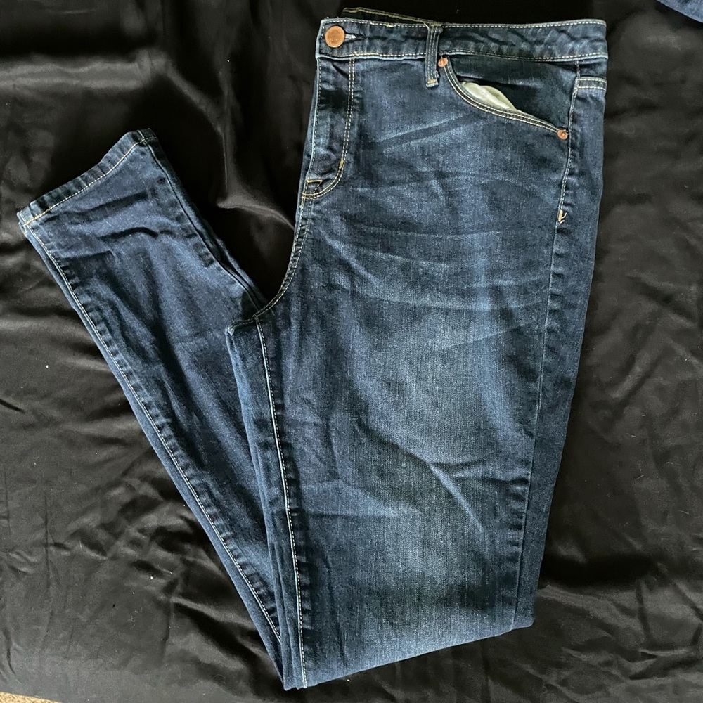 Jeans pants
